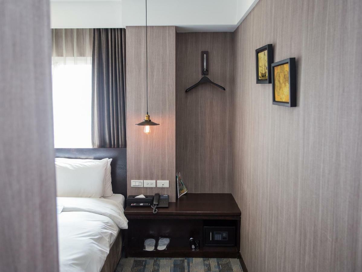 Khan Hotel Καοσιούνγκ Εξωτερικό φωτογραφία